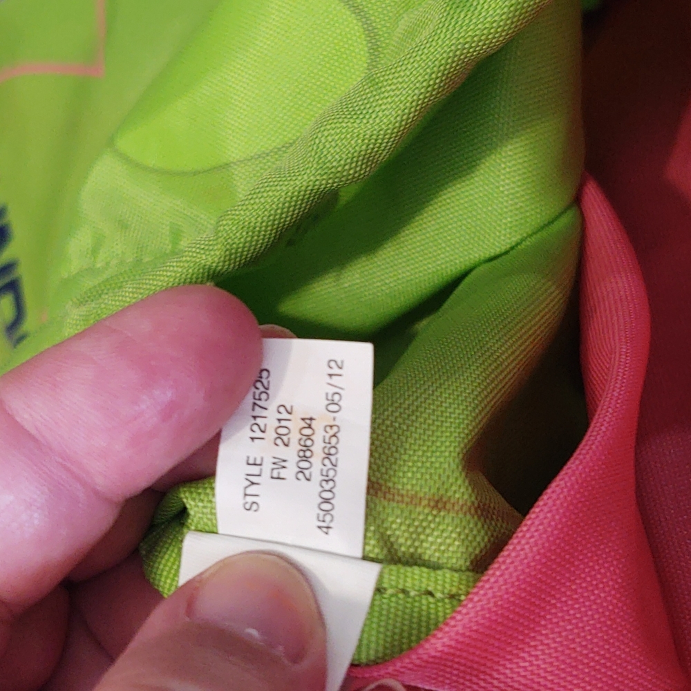 Under Armour Neon Reversable Drawstring Backpack - Picture 11 of 11